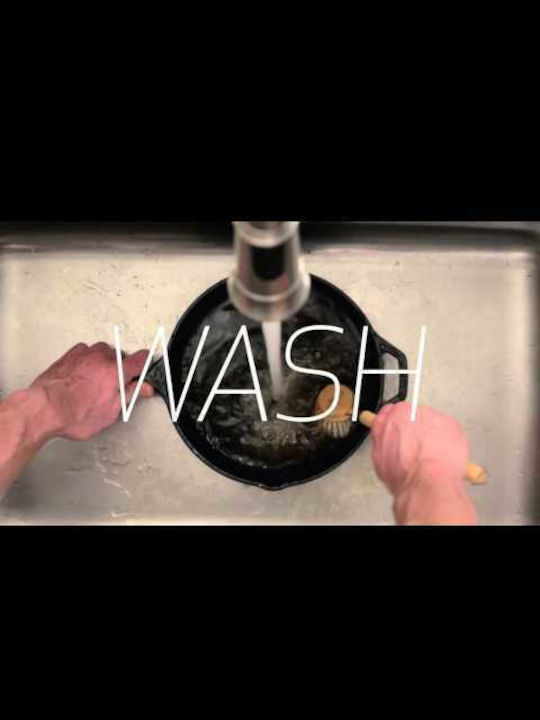 Lodge Τηγάνι από Μαντέμι 23cm