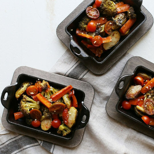 Lodge Heat-Treated Saganaki made of Cast Iron 11.4cm