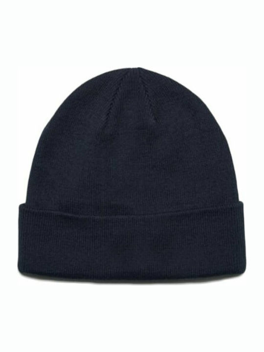 Beanie Beanie Knitted in Black color