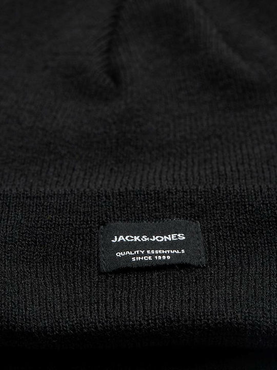 Beanie Beanie Knitted in Black color