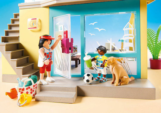 Playmobil Family Fun PLAYMO Beach Hotel for 4+ years old years old
