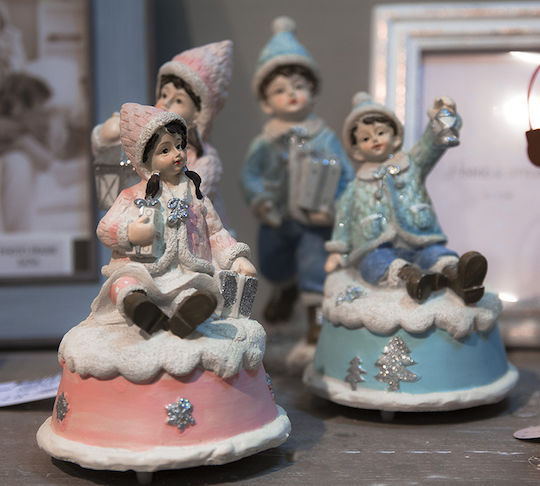 Zaros Weihnachtliche Figur Kleinkind Höhe 14cm mit Musik (Μiverse Designs)