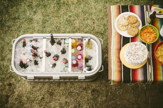 Igloo Party Bar Portable Fridge 118L Silver