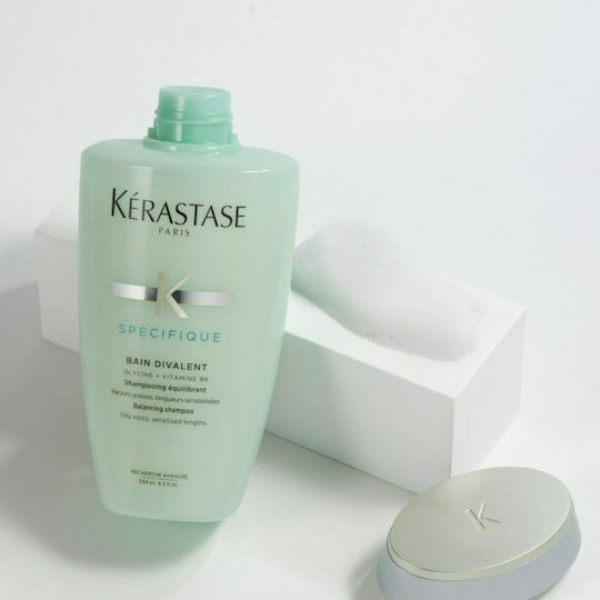 Kérastase Specifique Bain Divalent Shampoos against Seborrheic Dermatitis for Damaged Hair 250ml