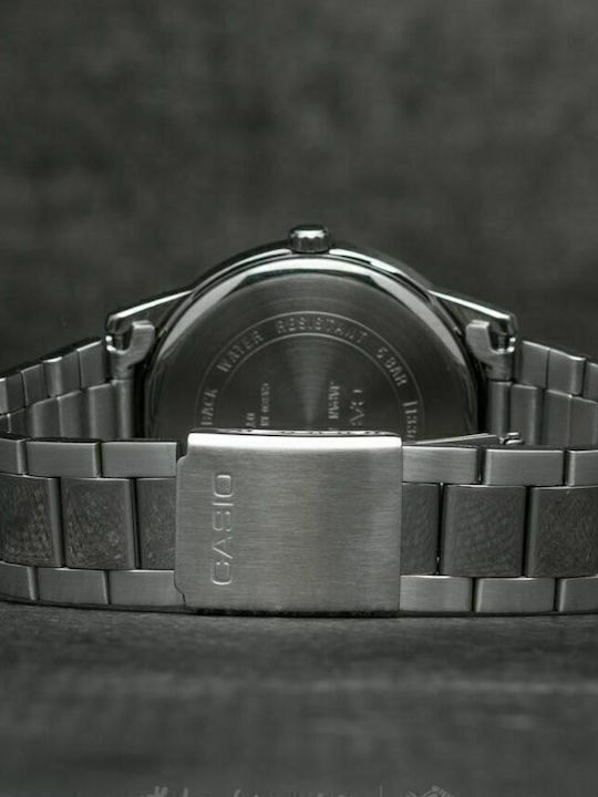 Casio Ανδρικό Ρολόι 40mm Μπαταρίας με Ασημί Μεταλλικό Μπρασελέ