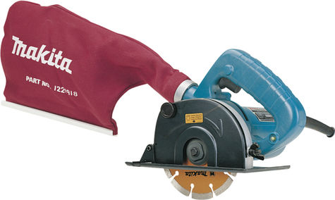 Makita Δισκοπρίονο 800W με Σύστημα Αναρρόφησης
