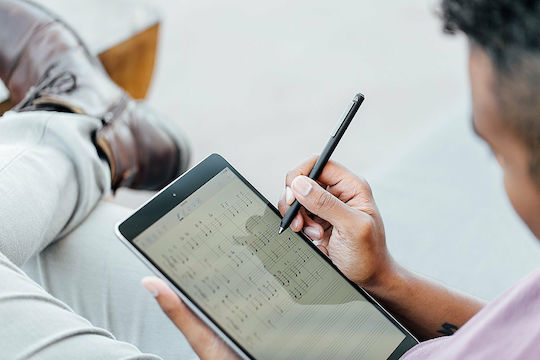 Adonit Note+ Ψηφιακή Γραφίδα Αφής με Palm Rejection για iPad σε Μαύρο χρώμα ADNSB