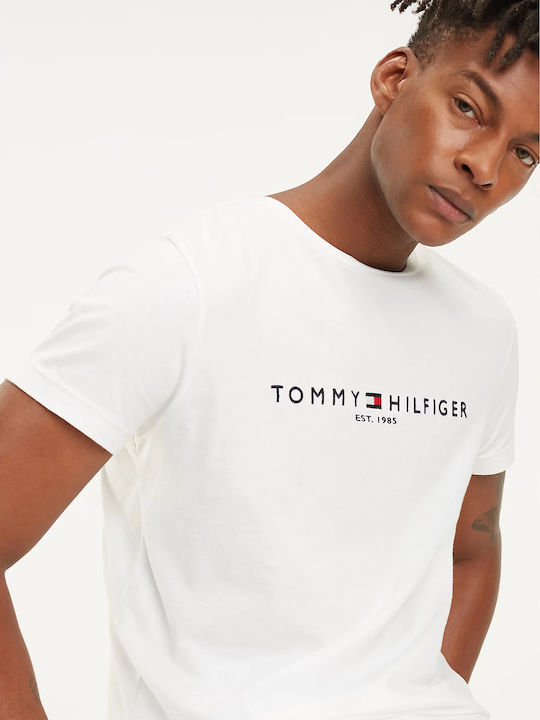 T-shirt White