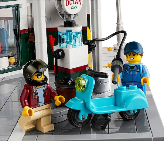 LEGO Creator Corner Garage για 16+ Ετών