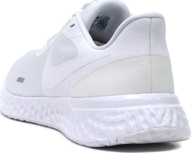 skroutz nike revolution 5