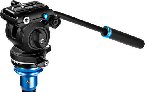 Benro Aluminum Tripod with S2 PRO 60mm Flat Base Video Head Video-Stativ