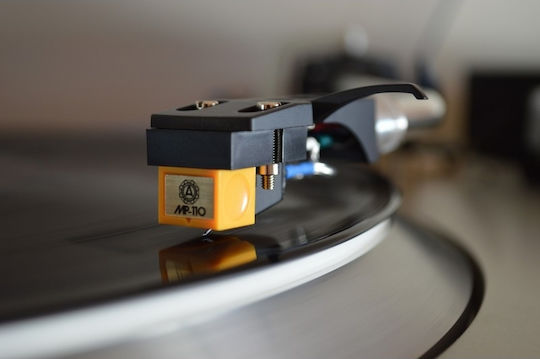 Nagaoka Moving Magnet Turntable Cartridge MP-110 Yellow