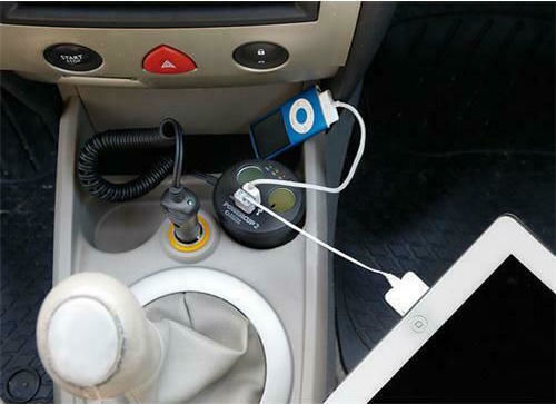 Lampa Power cup 2 Φορτιστής Αυτοκινήτου 2.1A με Θύρες: 2xUSB 2xΑναπτήρα μαζί με Καλώδιο Ενσωματωμένο