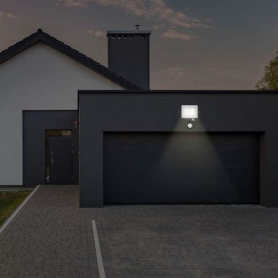 V-TAC Vt-10-s Wasserdichter LED Flutlichter 10W Warmes Weiß 3000K mit Bewegungssensor IP65