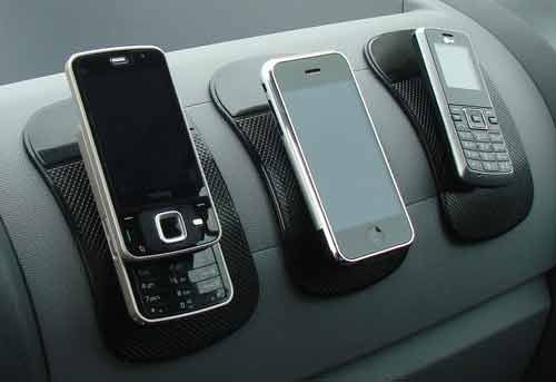 Forever Anti-Slip Pad Car Mobile Mount with Anti-Slip Surface Black