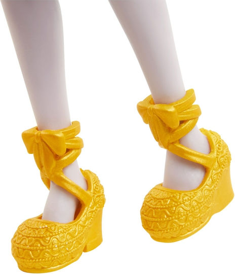 Mattel Royals Кукла Deanna & Семейство Дракони Кукла за 4+ години+ години 15.2см.