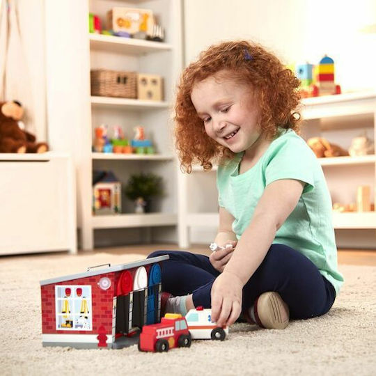 Melissa & Doug Βαλιτσάκι Πάρκινγκ Αυτοκινητάκι Πυροσβεστικό για 3+ Ετών