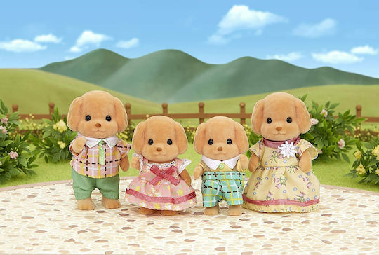 Epoch Toys Toy Poodle Family Sylvanian Families For 3+ Years 8cm (Miscellaneous Designs)