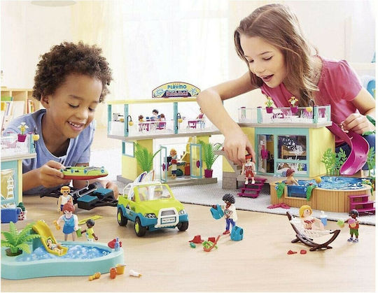 Playmobil Семейно забавление Beach Car with Canoe за 4+ години години