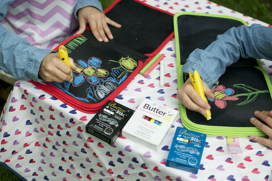 Jaq Jaq Bird Painting Chalkboard Book with Chalks Friends Airplanes for Children 3+ years Years