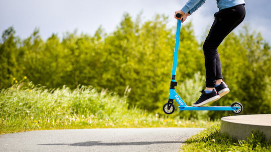 Micro Kinderroller Ramp 2-Rad Freestyle für 12+ Jahre Blau