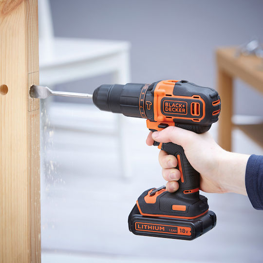 Black & Decker Κρουστικό Δραπανοκατσάβιδο Μπαταρίας 18V 2x1.5Ah