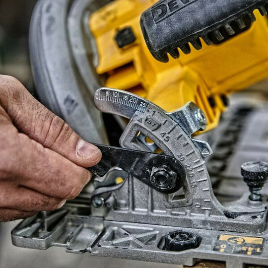 Dewalt Circular Saw 1600W with Dust Extraction System