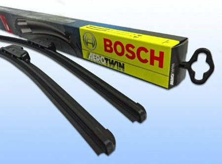 Bosch Aerotwin A976S Front Set Car Wiper Blades 700mm Universal Peugeot 407