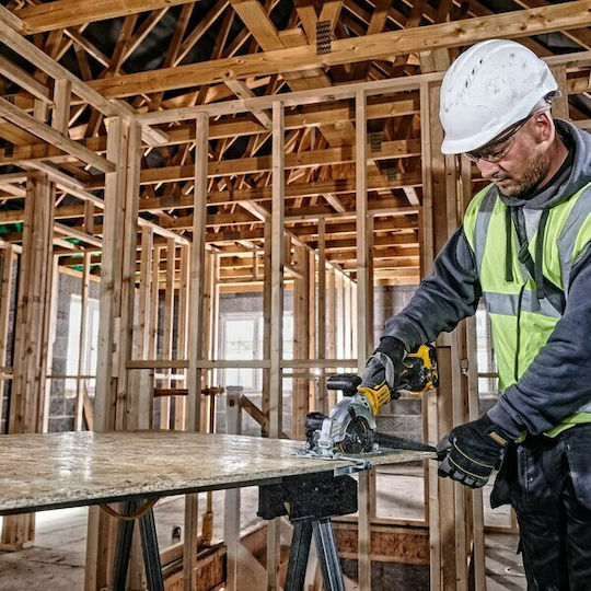 DEWALT DCS571P2 Circular Saw Brushless 18V 2x5Ah With Dust Suction System