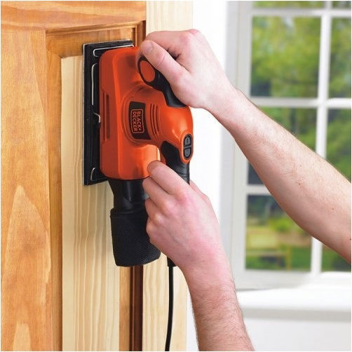 Black & Decker Electric Pulse Sander 240W with Speed Control and with Suction System