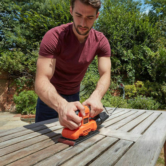 Black & Decker Schwingschleifer mit Absaugsystem