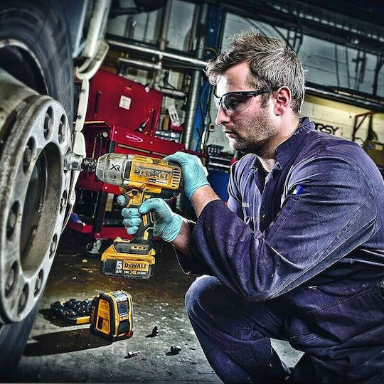 Dewalt Brushless Impact Wrench Battery 18V 2x5Ah with Socket 1/2"