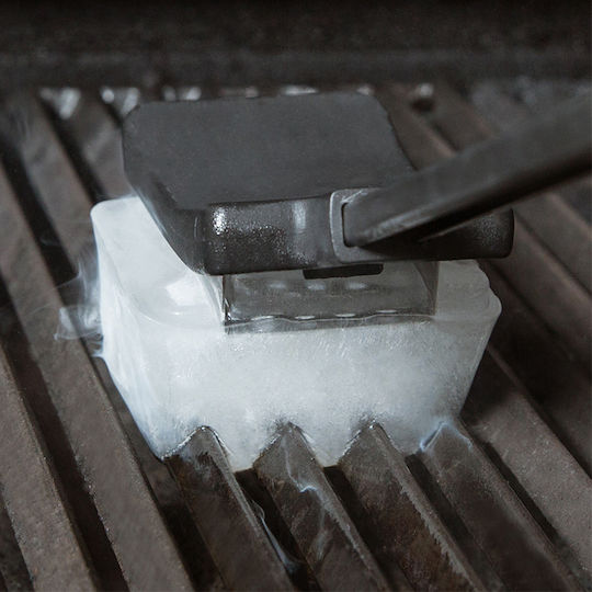 Broil King BBQ Cleaning Brush with Ice