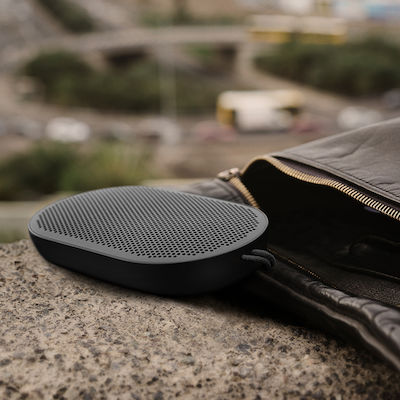 Bang & Olufsen Beoplay P2 Bluetooth-Lautsprecher 30W mit Batterielebensdauer von bis zu 10 Stunden Black