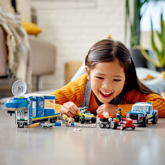 LEGO City Police Mobile Command Камион за Възраст 6+