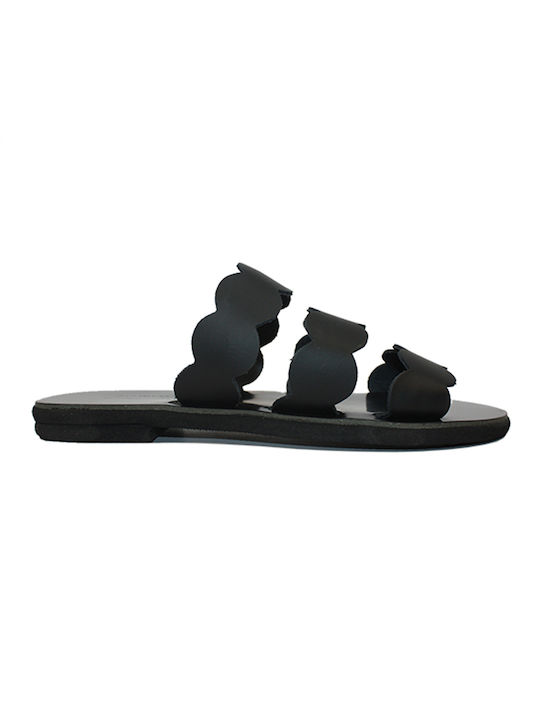 Women's leather sandals in black color