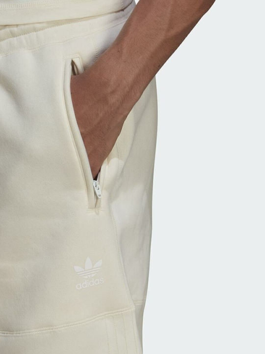 Adicolor Clean Classics Pantaloni Scurți Sport Bărbați Regular Fit Ned vopsiți