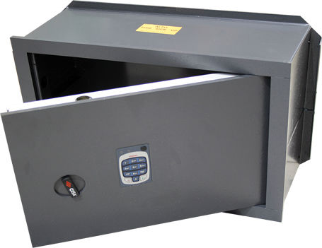 Cisa 82710 Seifuri Seif cu Blocare Digitală cu Dimensiunile L42xW25xH30cm cu Greutatea 23.1kg 1.82710.41.0