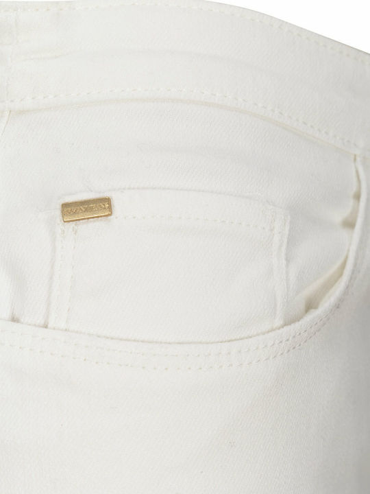 Damenjeans mit Rissen in Weiter Linie Weiß
