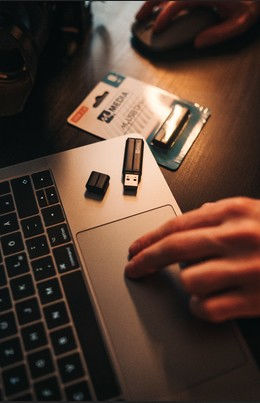 Verbatim MyMedia 64GB USB 2.0 Stick Black