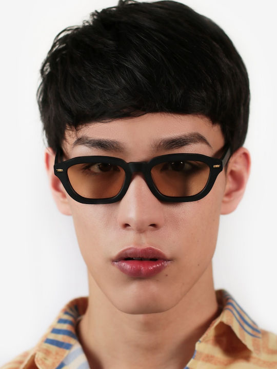 Gast Fen Unisex Sunglasses with Black Plastic Frame and Orange Lens H02