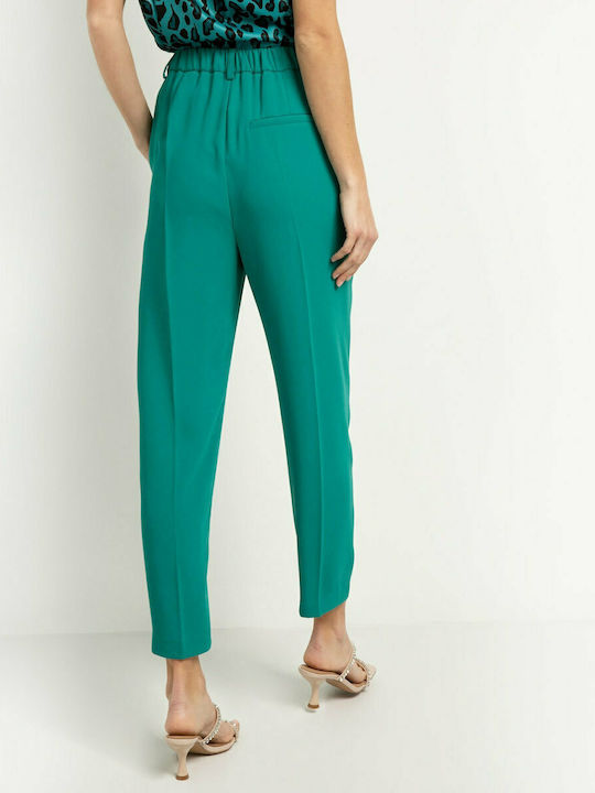 Toi&Moi Women's Fabric Capri Trousers in Straight Line Green