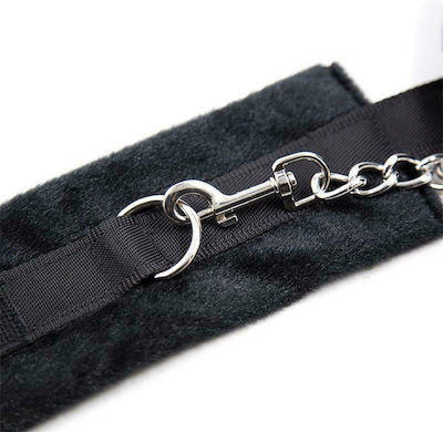 IntoYou Velcro Handcuffs With Long Fur Black Black FI-461