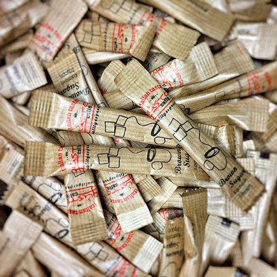 Gusto Καστανή Ζάχαρη 4000gr 1000 Sticks