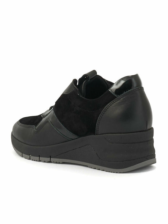 Anatomical Sneakers Black