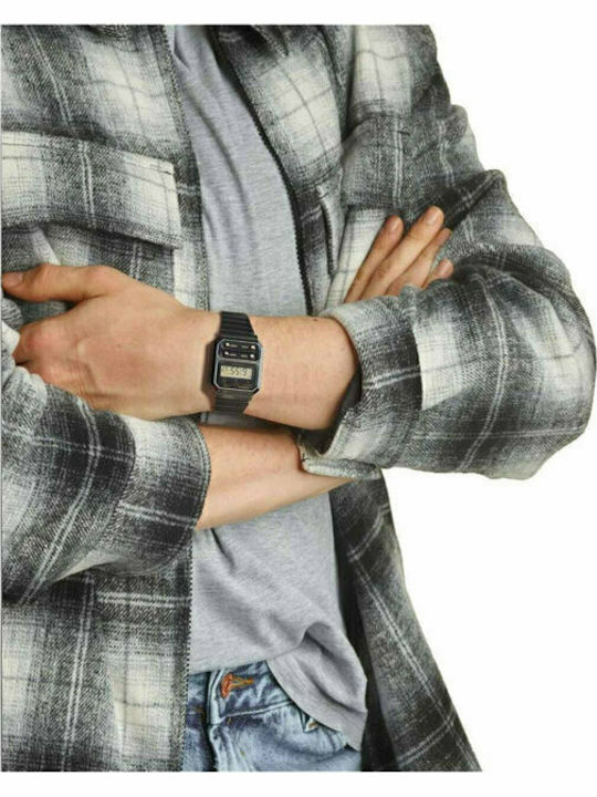 Casio Vintage Edgy Ρολόι Μπαταρίας με Μεταλλικό Μπρασελέ
