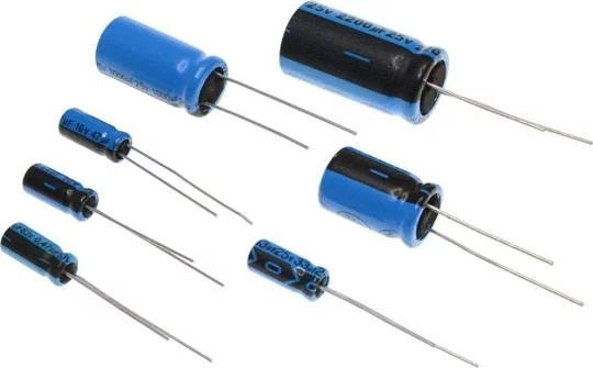 Topelecom Condensator Electrolitic 3.3μF 100V 01.003.0216