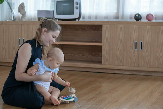 Plan Toys Pull-Along Toy Sliding Bear made of Wood with Sounds for 12++ Months