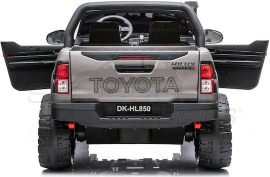 Toyota Hilux Две Места с Дистанционно Управление Лицензиран 12 Волта Сив за 1+ Години