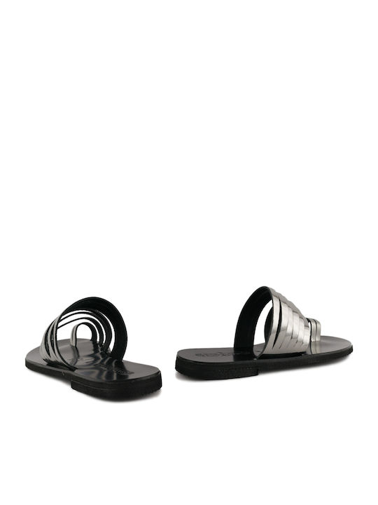 Women's Flat Sandals in Black Color